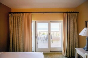 2 dormitorios, tabla de planchar con plancha, wifi y ropa de cama