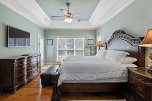 5 bedrooms, iron/ironing board, travel cot, free WiFi