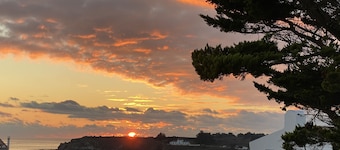 House with sea view - Plage Vieilles - 4 bedrooms - sleeps 8