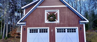 NEW! Studio Loft in Stowe Hollow