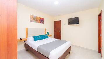 Habitación doble | Ropa de cama hipoalergénica, wifi gratis, ropa de cama