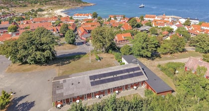 Nice apartment in Allinge with WiFi