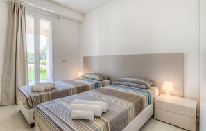 2 Schlafzimmer, Reisekinderbett, kostenloses WLAN