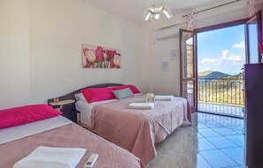 3 Schlafzimmer, Reisekinderbett, kostenloses WLAN