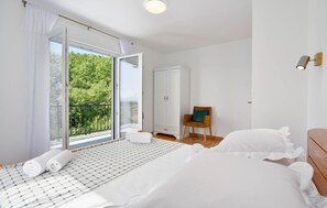 4 Schlafzimmer, kostenloses WLAN, Bettwäsche