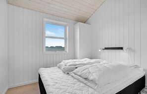 6 عدّة غرف نوم وسرير سفر وواي فاي مجانًا