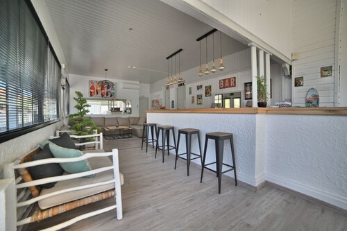 Gîte for 2 to 12 people shops and beach within walking distance