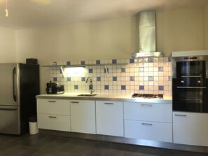 Coffee/tea maker, fridge, microwave, oven - Bonaire Oasis (Kralendijk)