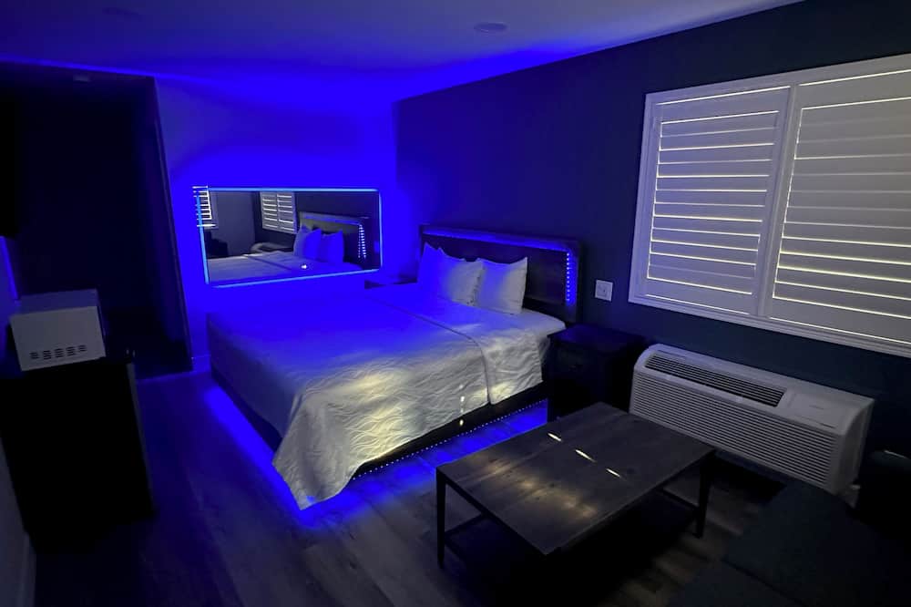 Royale Inn Motel