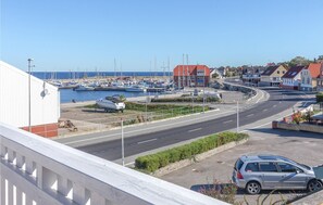 Property grounds - Nice home in Allinge with kitchen (Allinge)