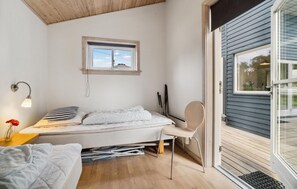 2 bedrooms, free WiFi