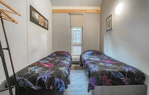 3 habitaciones, wifi gratis y ropa de cama 