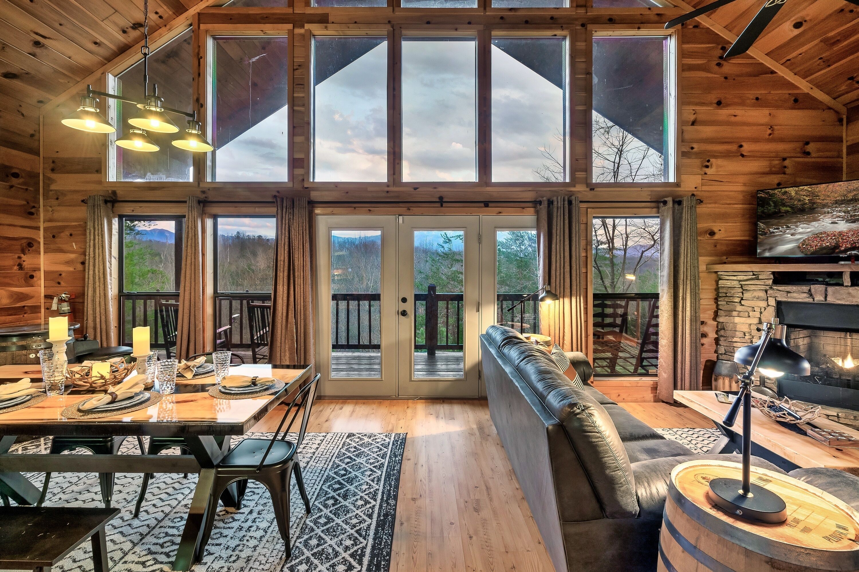 TV connectée, cheminée, jeux vidéo