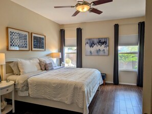 2 chambres, fer et planche à repasser, Wi-Fi, draps fournis