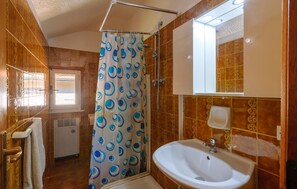 Shower - 5 bedroom gorgeous home in Marina Romea (Marina Romea)