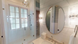 Maison, 3 chambres | Salle de bain | Serviettes fournies