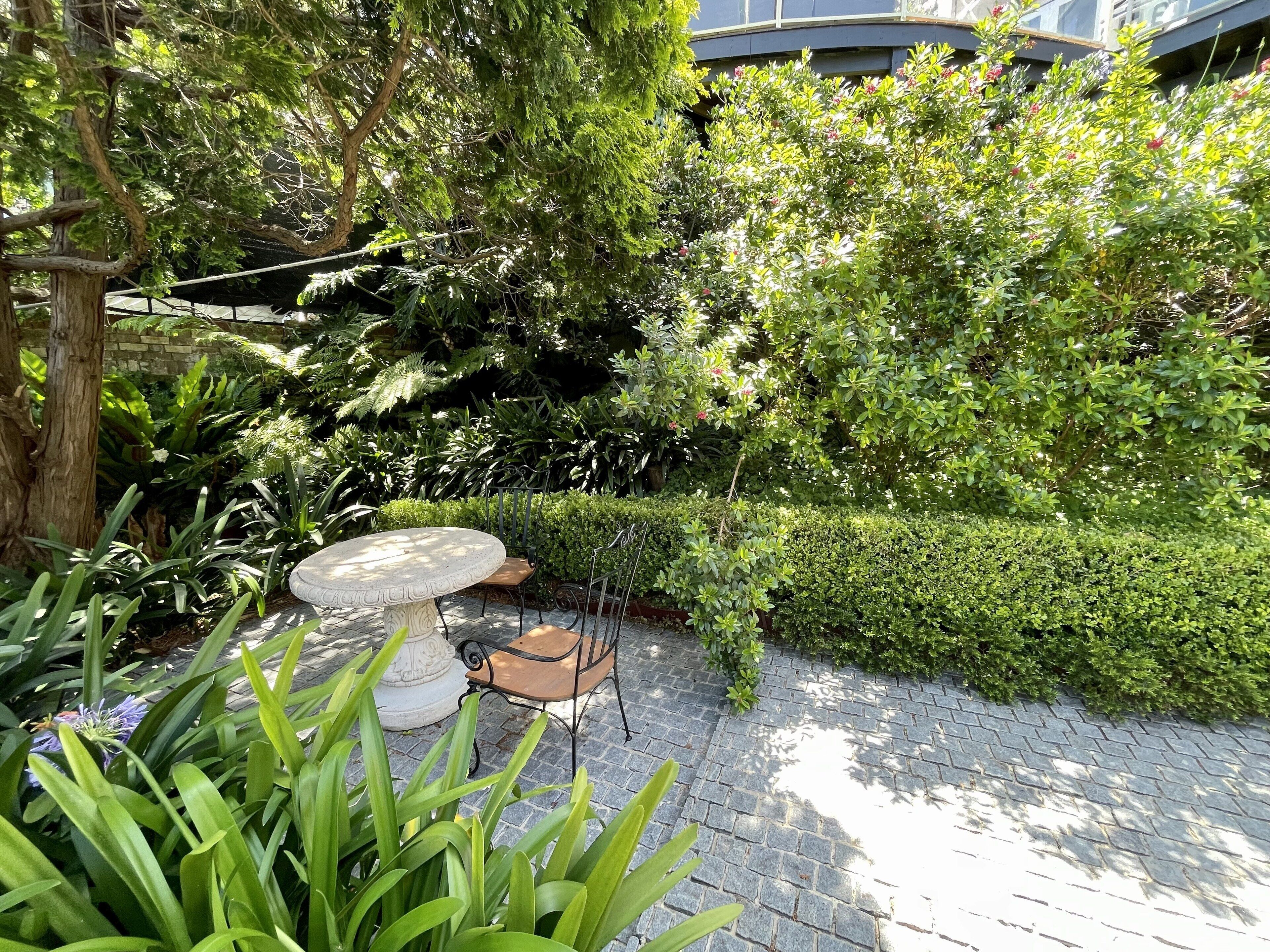 Luxury centrally located one-of-a-kind apartment amazing water views +  studio — image 30