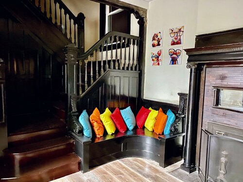 Historic 7 bedroom home in Central West End