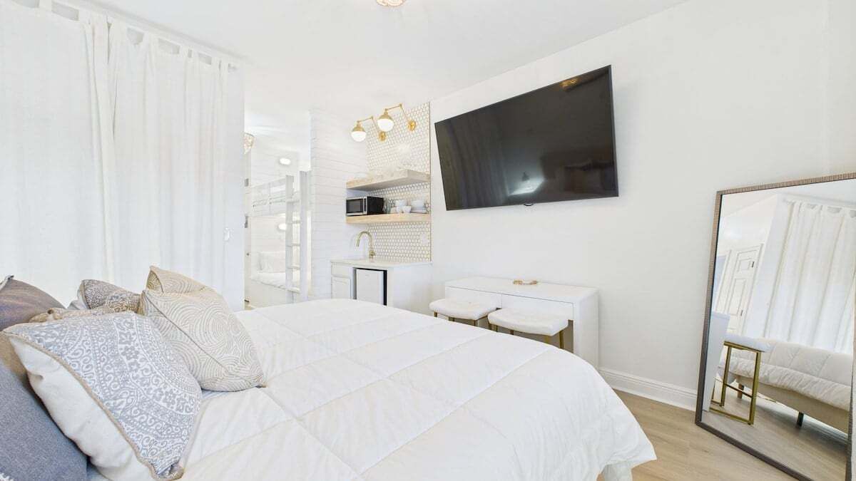 Ilmainen Wi-Fi, vuodevaatteet, pääsy pyörätuolilla