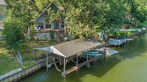 Exterior - Cedar Creek Chalet - Lake Views - 3BR/3BA - Sleeps 8 (Malakoff)