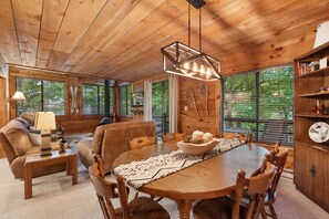 Interior - RUSTIC RETREAT in Swiss Mountain (Champion)