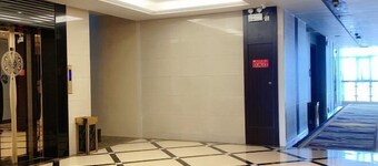 Jinhao Business Hotel