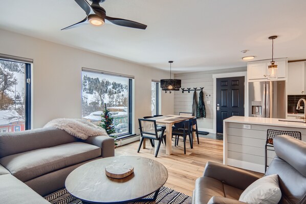 TV connectée, cheminée