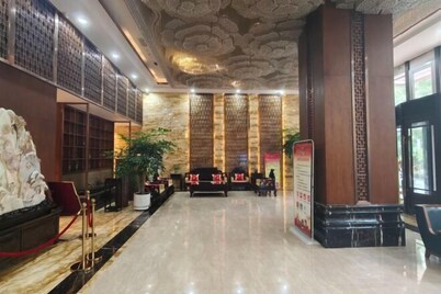 Dingbang International Hotel