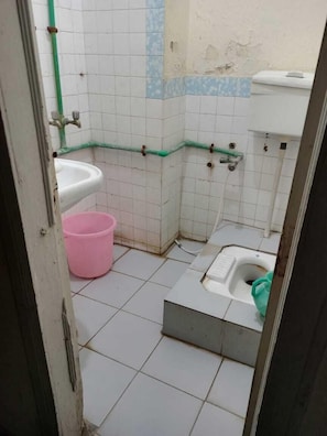 Dutxa, articles de tocador gratuïts i tovalloles