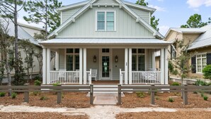 Maison, 5 chambres | Extérieur