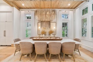 Casa, 5 habitaciones | Restaurantes