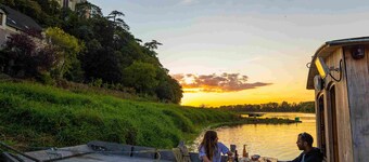 Unique cruise of several days with Houseboat on Loire