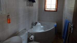 Fasilitas kamar mandi