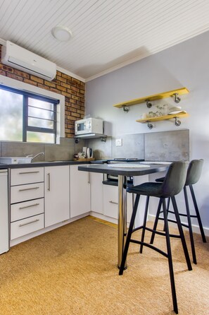 Chambre, 1 chambre, accessible aux personnes à mobilité réduite, balcon | Intérieur