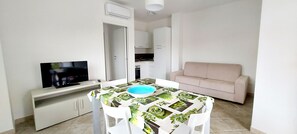 Apartamento, 1 quarto, para fumantes | Parte interna