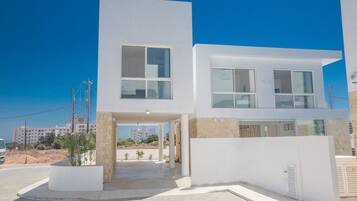 Villa, 4 Bedrooms, Terrace, Garden View | Exterior