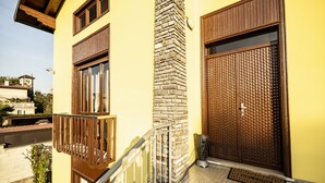 Balcony - Milan Bergamo House Mbh (Cologno al Serio)