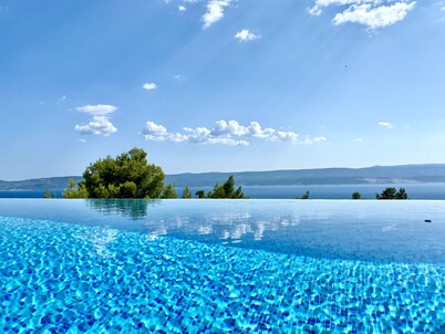 Villa Forte-the Exclusive Private Villa With Amazing sea View Located in Mimice