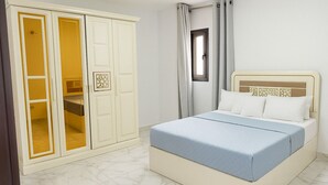 Unclassified image, 4 of 92, button - Family-friendly Chalet Steps From the Sea Porto Said (Al-Manasrah)
