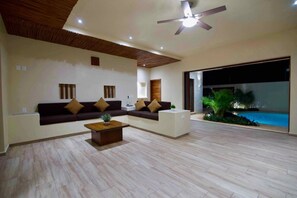 House, 4 Bedrooms, Private Pool, Garden View | Property grounds