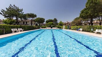 Villa, 2 Bedrooms, Balcony, Garden View | Pool | Outdoor pool