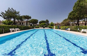 Villa, 2 Bedrooms, Balcony, Garden View | Pool
