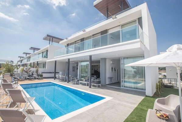Outdoor pool - Protaras Olivine Villa Ol6 (Paralimni)