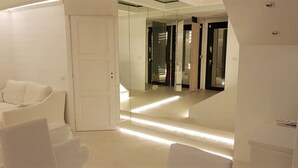 Leilighet, 1 soverom, røyk, balkong | Oppholdsområde