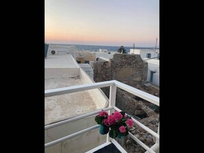 Studio, 1 Bedroom, Smoking, Balcony | Balcony