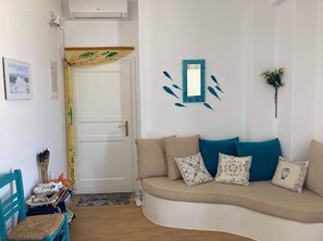 Studio, 1 Bedroom, Smoking, Balcony | Living area - Studio Seagull - By Old Market Street - Naxos Town (Naxos)
