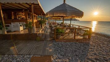 House, 1 Bedroom, Balcony, Garden View | Beach