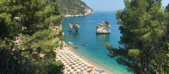 "saracena" Holiday Home With Private Beach and Swimming Pool