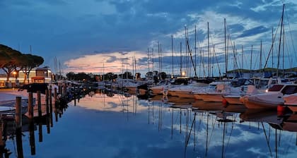 Villa by the sea for 8 People by Beahost Rentals