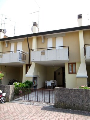 Villa, 3 Schlafzimmer, Balkon | Außenbereich